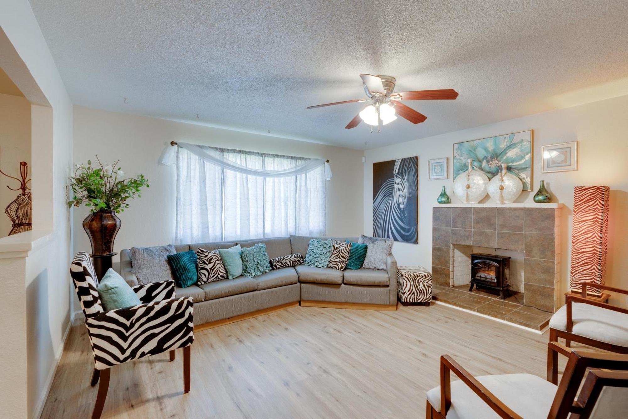 Breezy Fresno Home - Near Airport And Downtown ภายนอก รูปภาพ